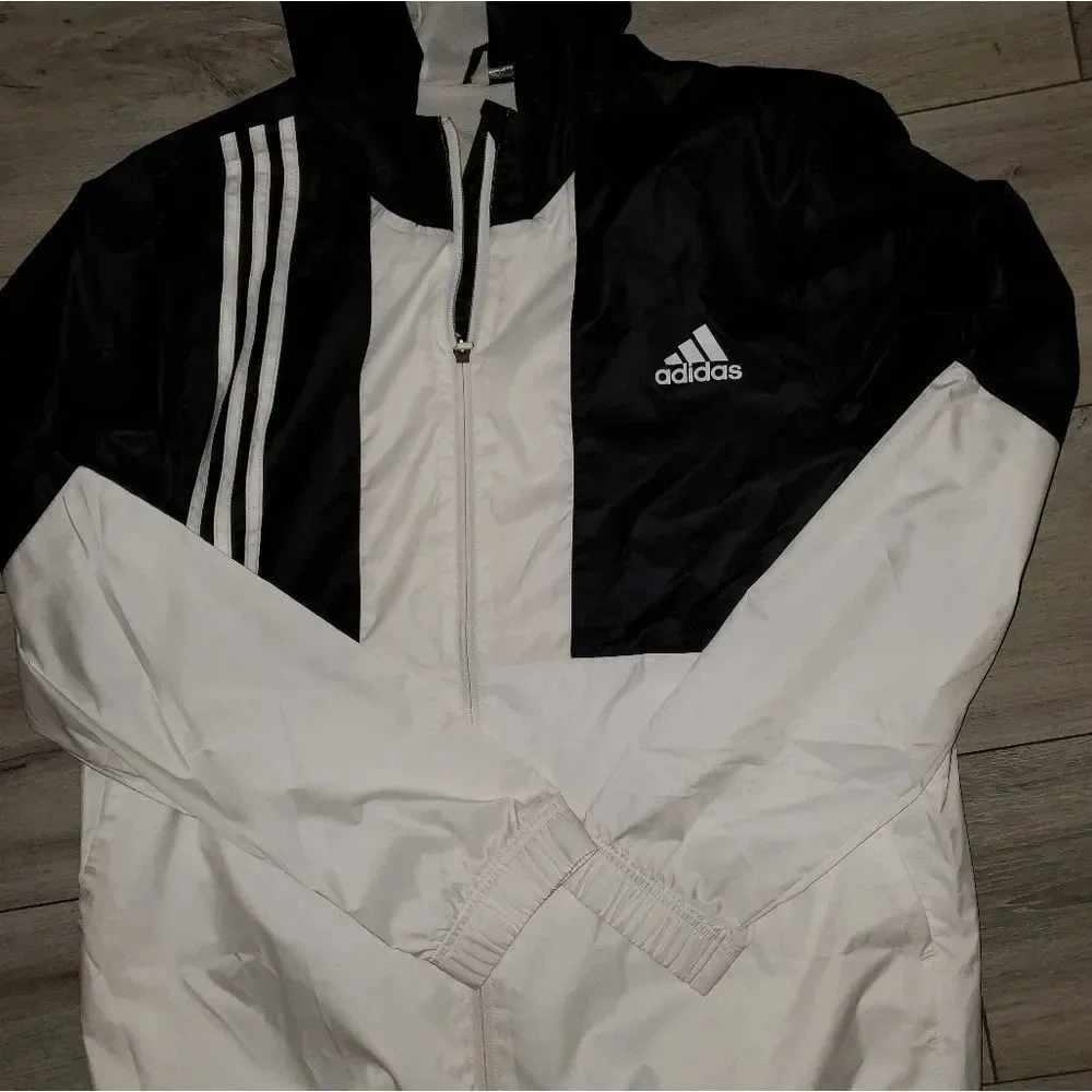 Adidas Men's Black & white Windbreaker Size Large